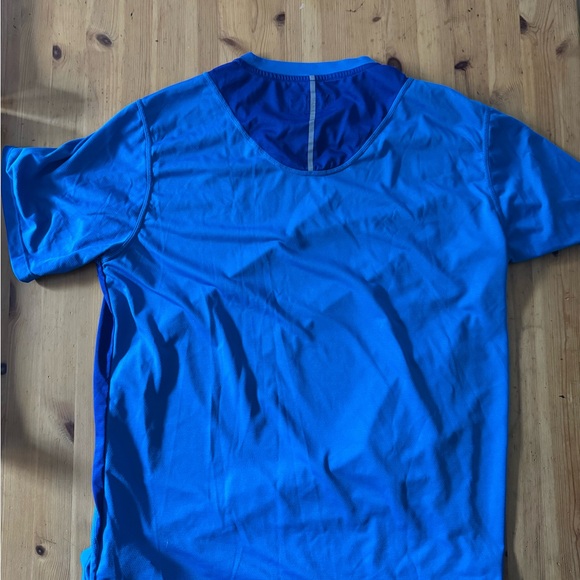 New Balance Men's Blue Short Sleeve Tee - Picture 4 of 4